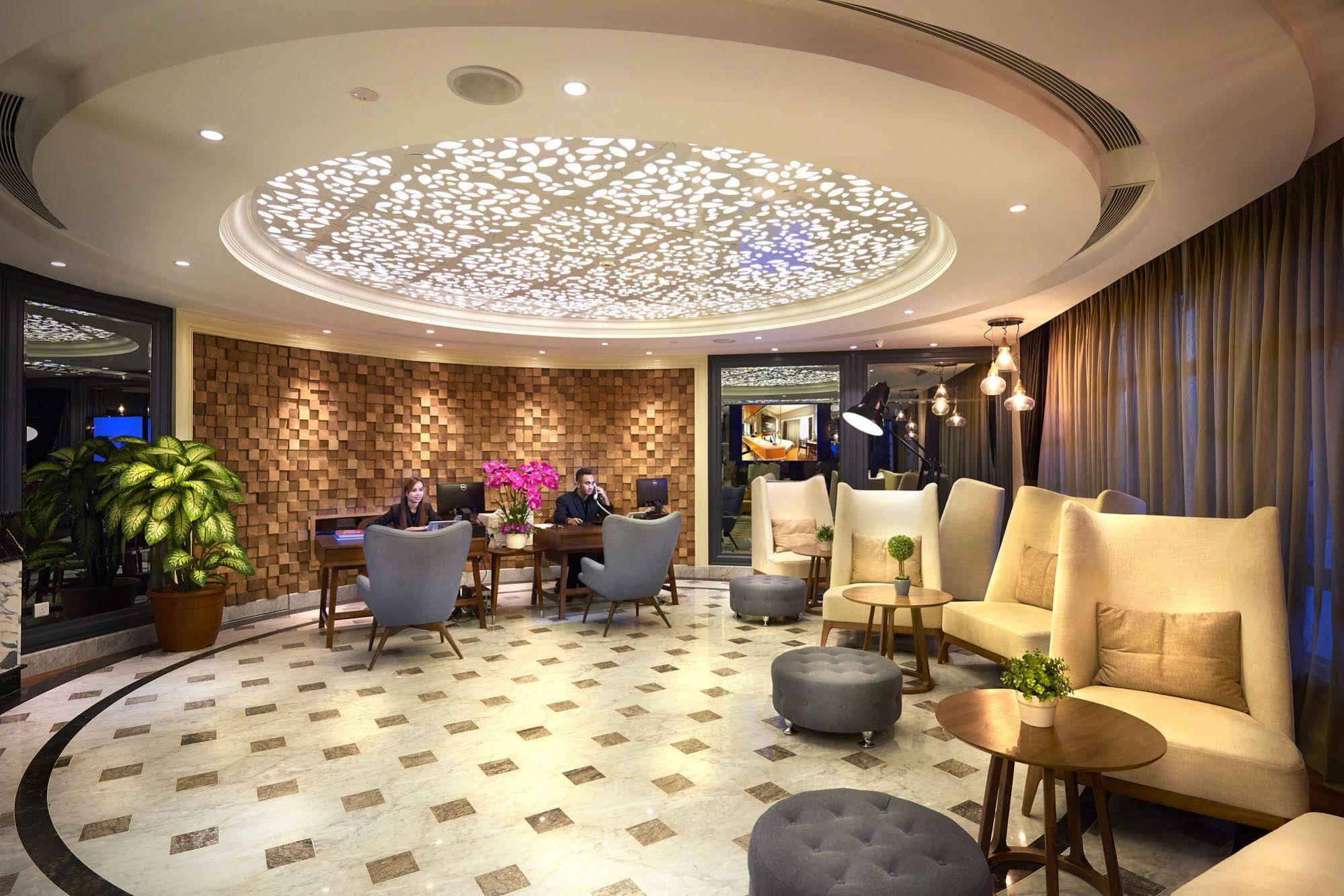 Kingwood Boutique Hotel Miri Extérieur photo