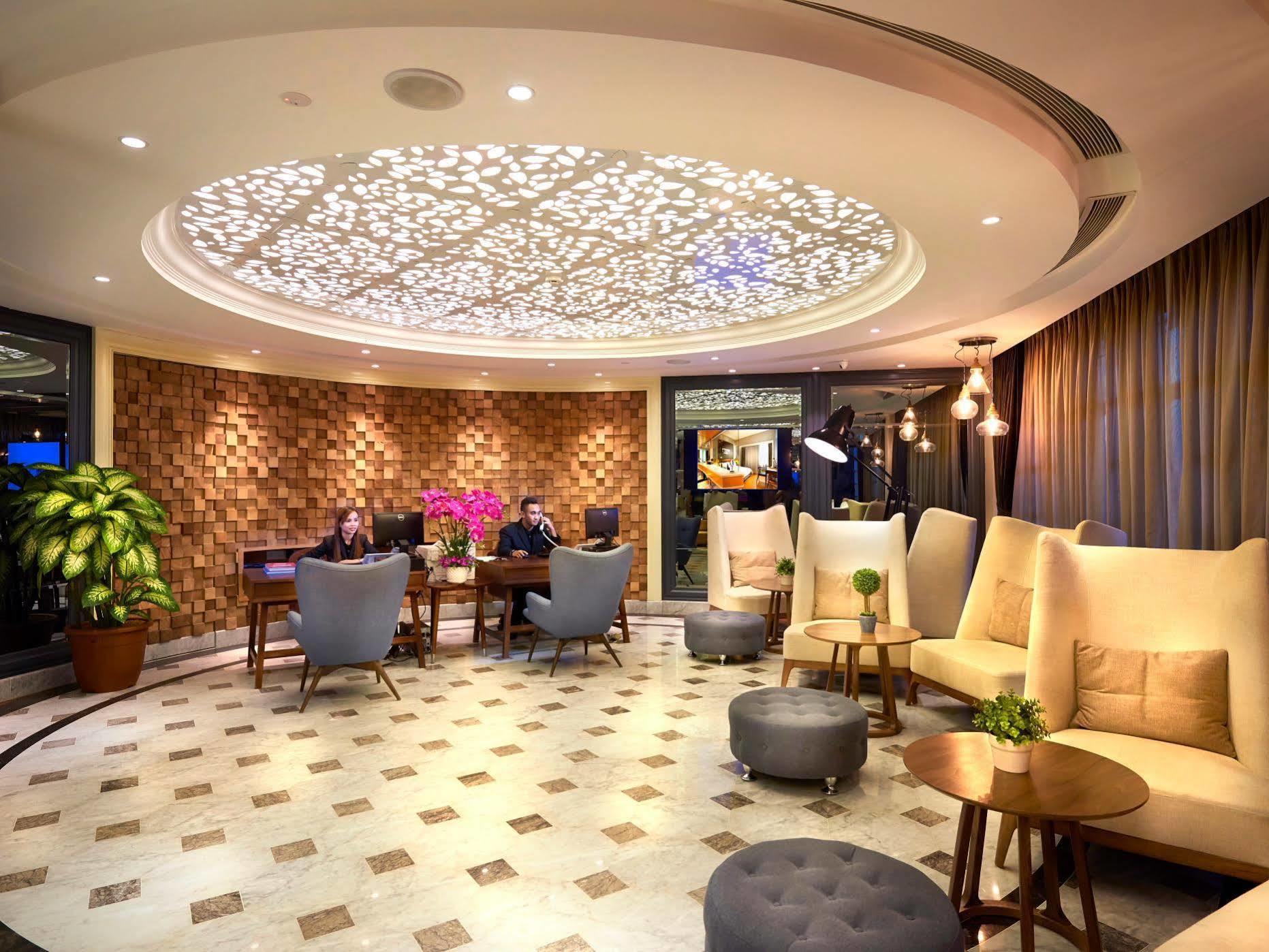 Kingwood Boutique Hotel Miri Extérieur photo